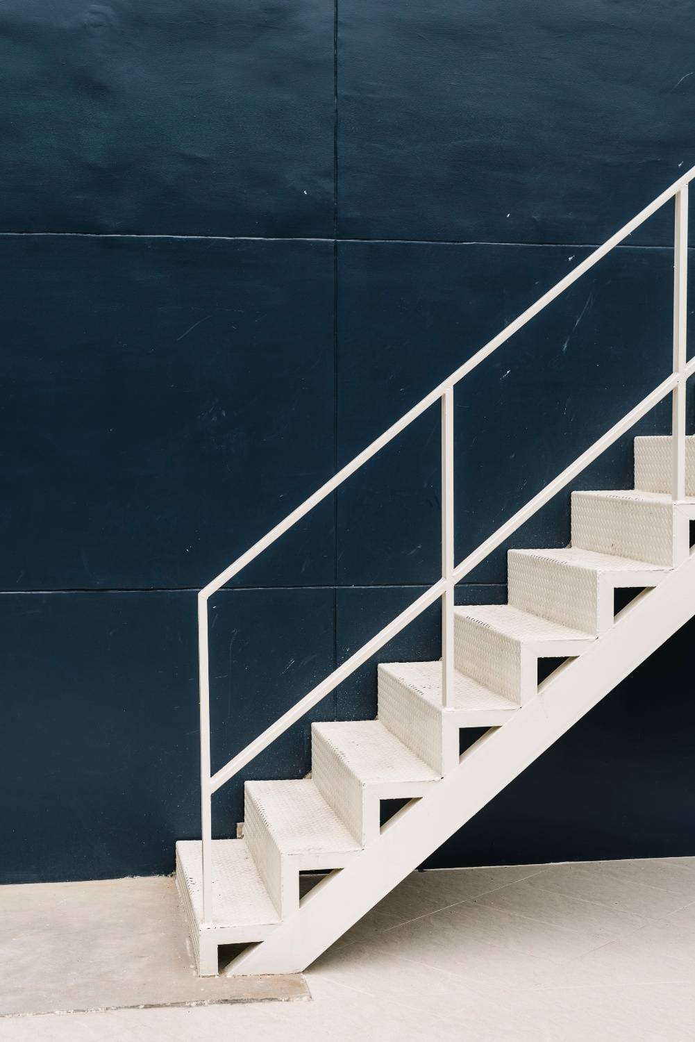 Bespoke architectural steel straight staircase crafted for modern interior spaces